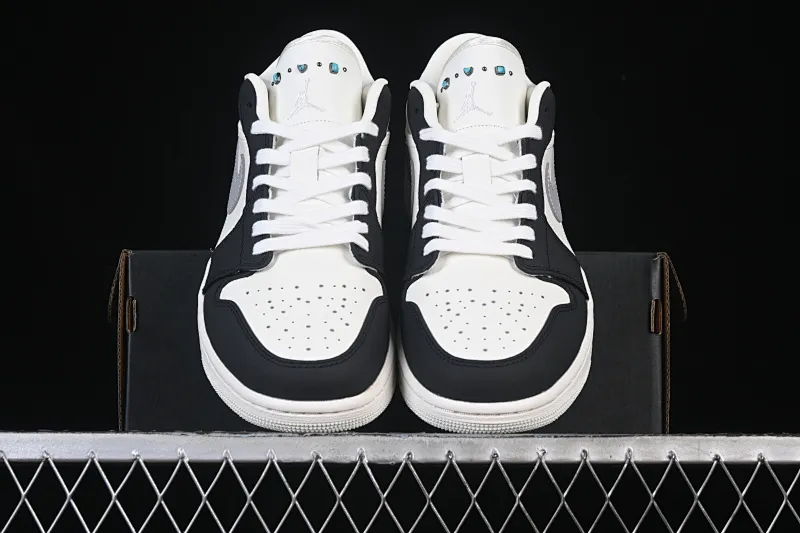 All categories Air Jordan Jordan series basketball shoes Air Jordan 1 Low G version pure original Air Jordan 1 Low AJ1 Joe 1 turquoise low-top retro culture basketball shoes IO2242-101